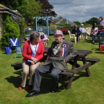 Duncan and Jean meet for the first time.